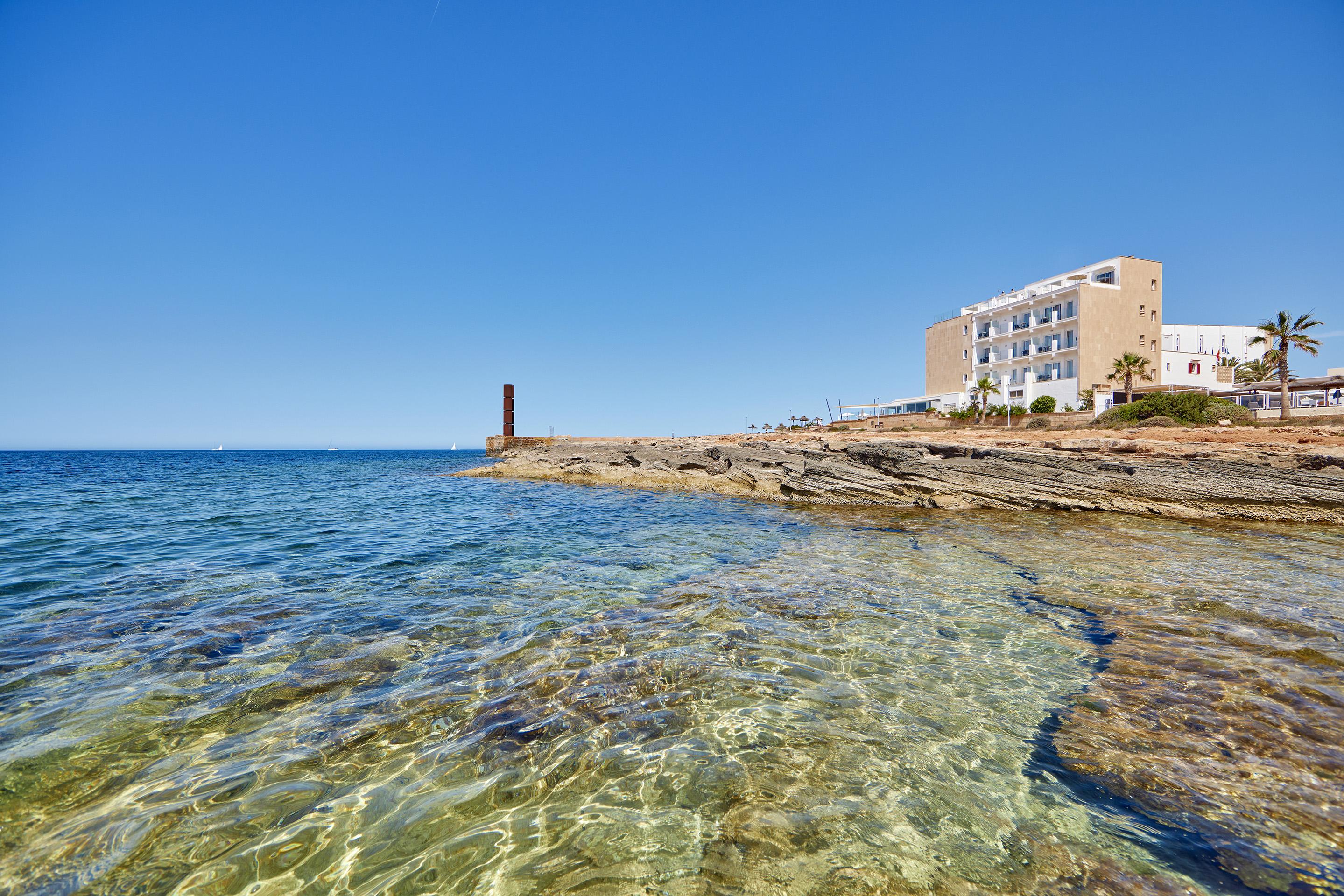 Universal Hotel Cabo Blanco - Adults Only Colonia de Sant Jordi Exterior photo