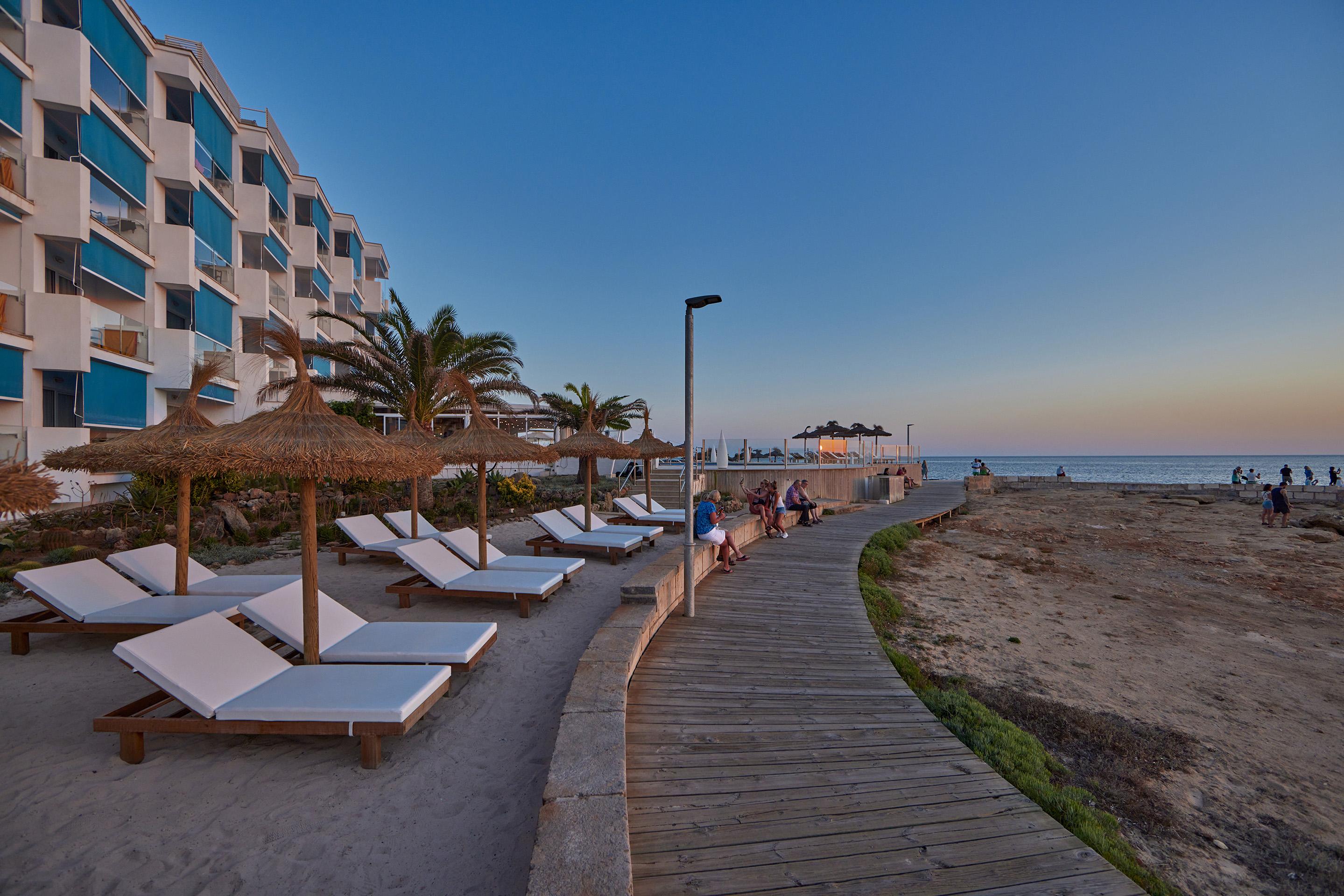 Universal Hotel Cabo Blanco - Adults Only Colonia de Sant Jordi Exterior photo