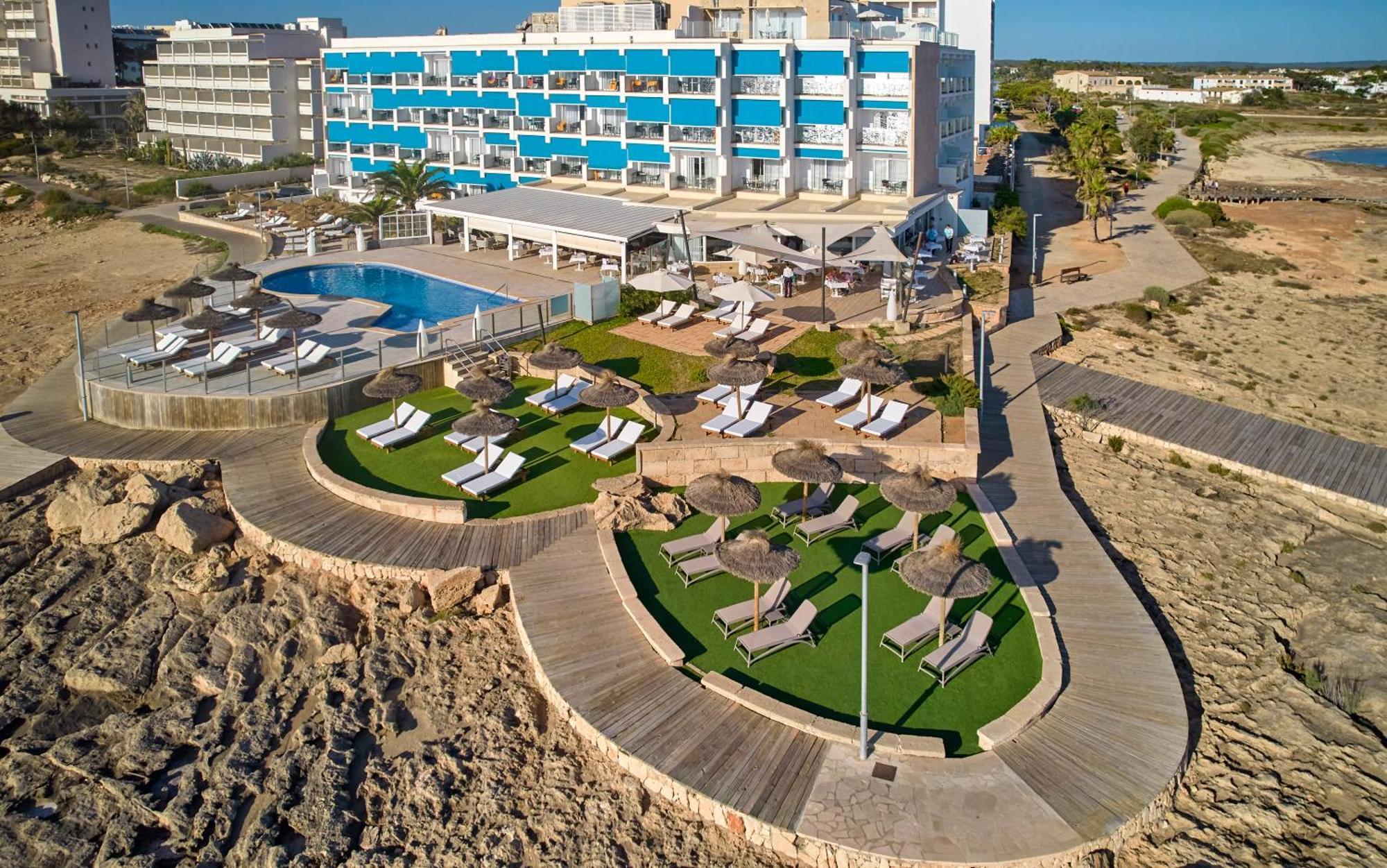 Universal Hotel Cabo Blanco - Adults Only Colonia de Sant Jordi Exterior photo